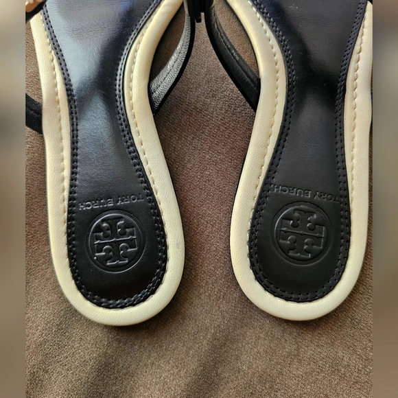 Tory burch Miller leather causal sandals - Picture 3 of 4